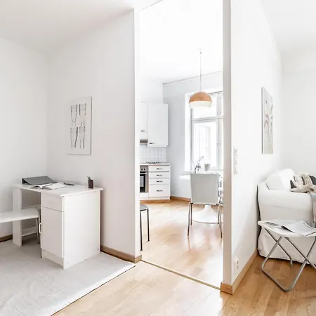 Cozy, Spacious And Calm - Location *