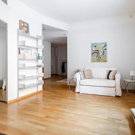 Cozy, Spacious And Calm - Location *